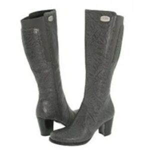 Ugg Ashur Gray knee high leather boots Sz 7